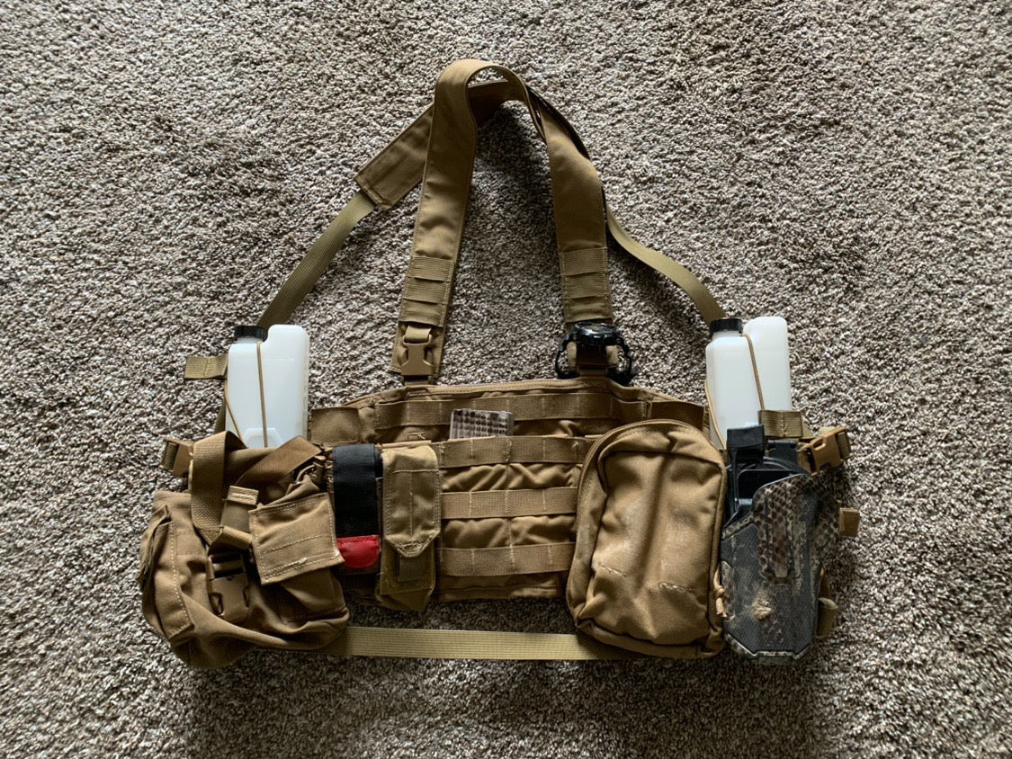 US Army Tactical Assault Panel System Hydration Options : Integrating