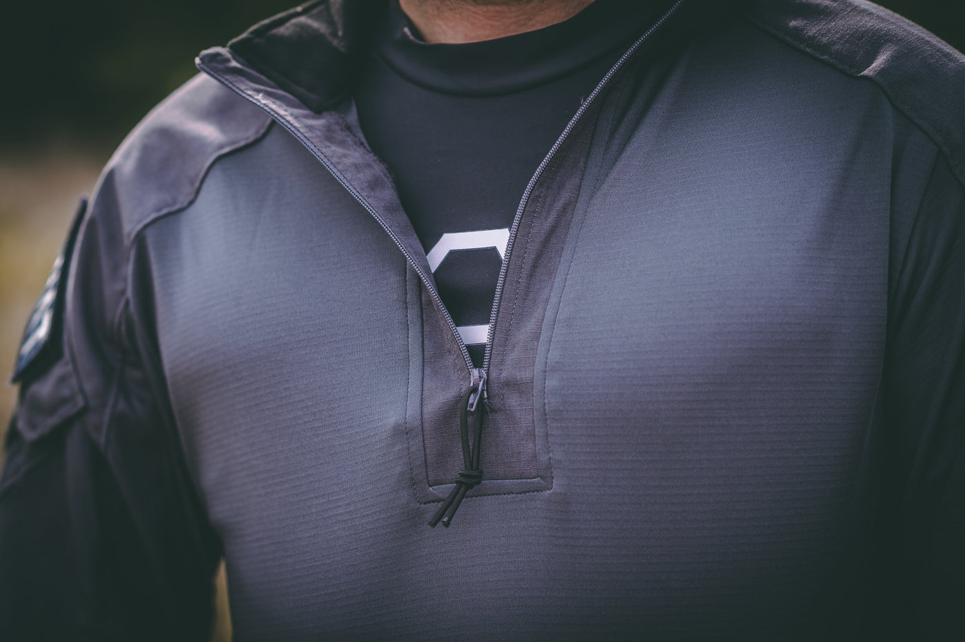 Qore Performance Range Training Base Layers have pockets over the pulse points for disposable heaters and hand warmers to warm you from the inside out