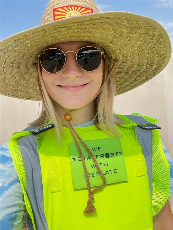 ICEPLATE EXO® HiVis Cooling, Heating, & Hydration Safety Vest